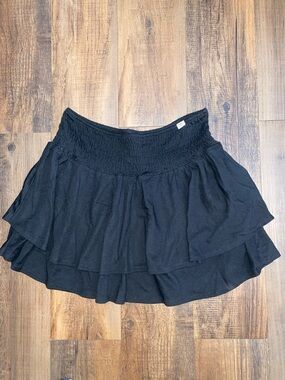 Women's Black Tiered Smocked-Waist Skater Skirt